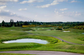 Гостиница Gleneagles Village Apartments  Оштерардер